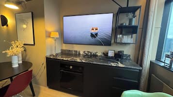 TV