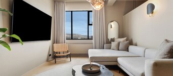 Arctic Comfort Hotel