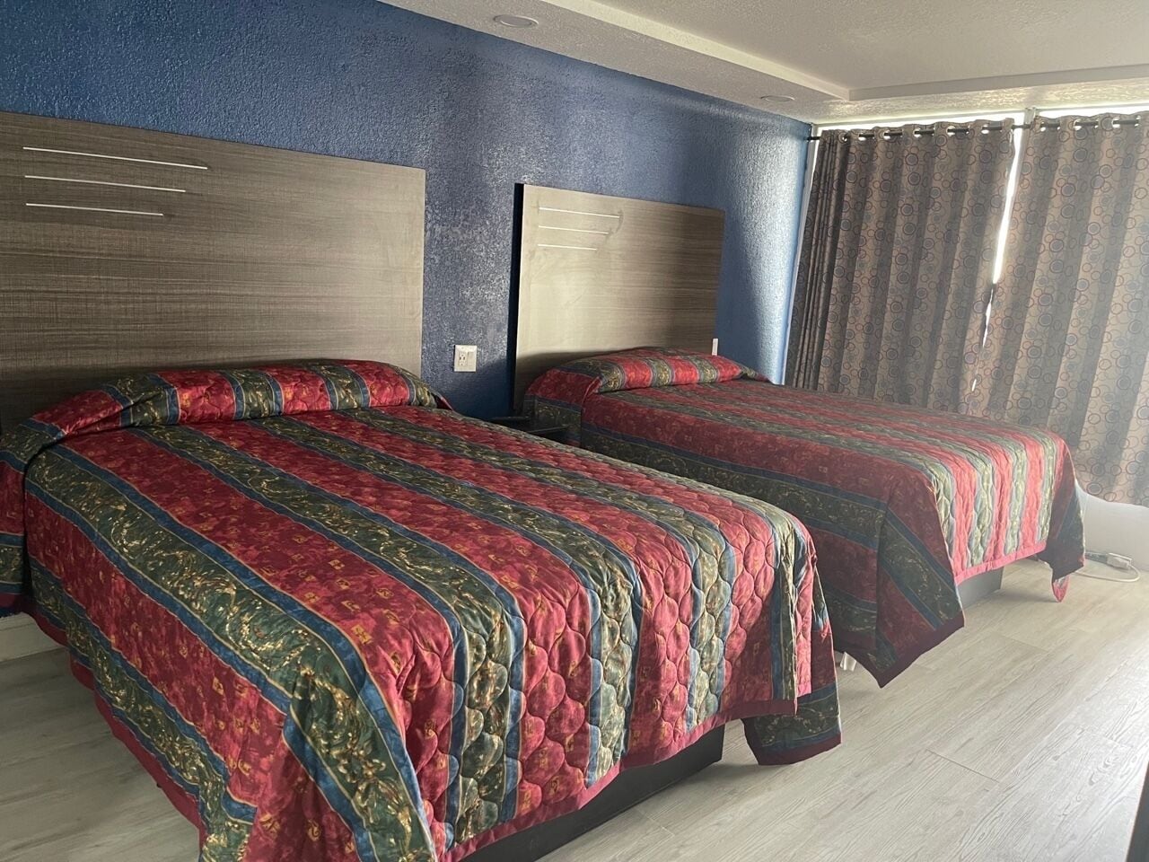 Scottish Inn Savannah South