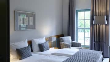 Premium bedding, minibar, in-room safe, soundproofing