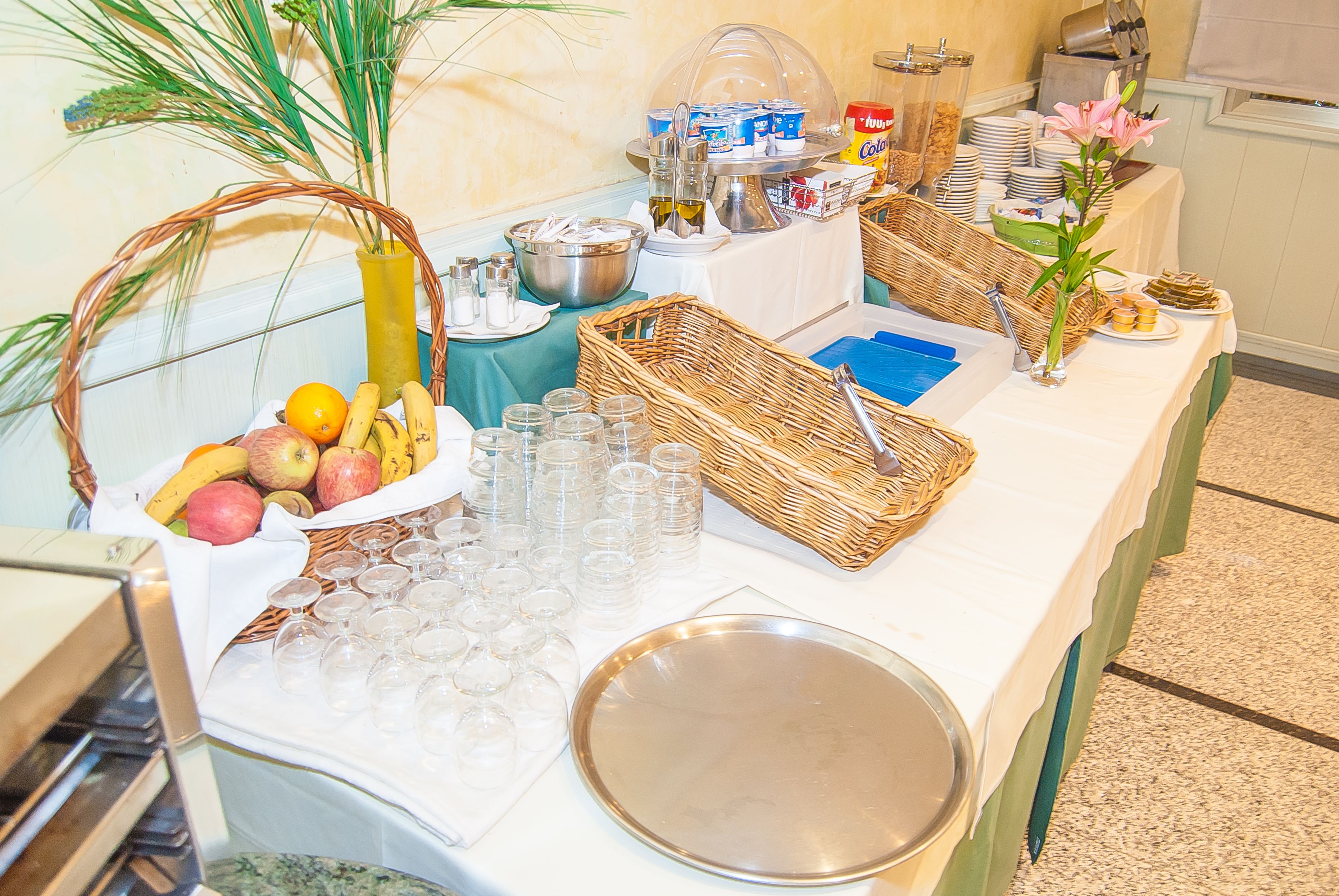 Esmorzar diari continental (6 EUR per persona) 