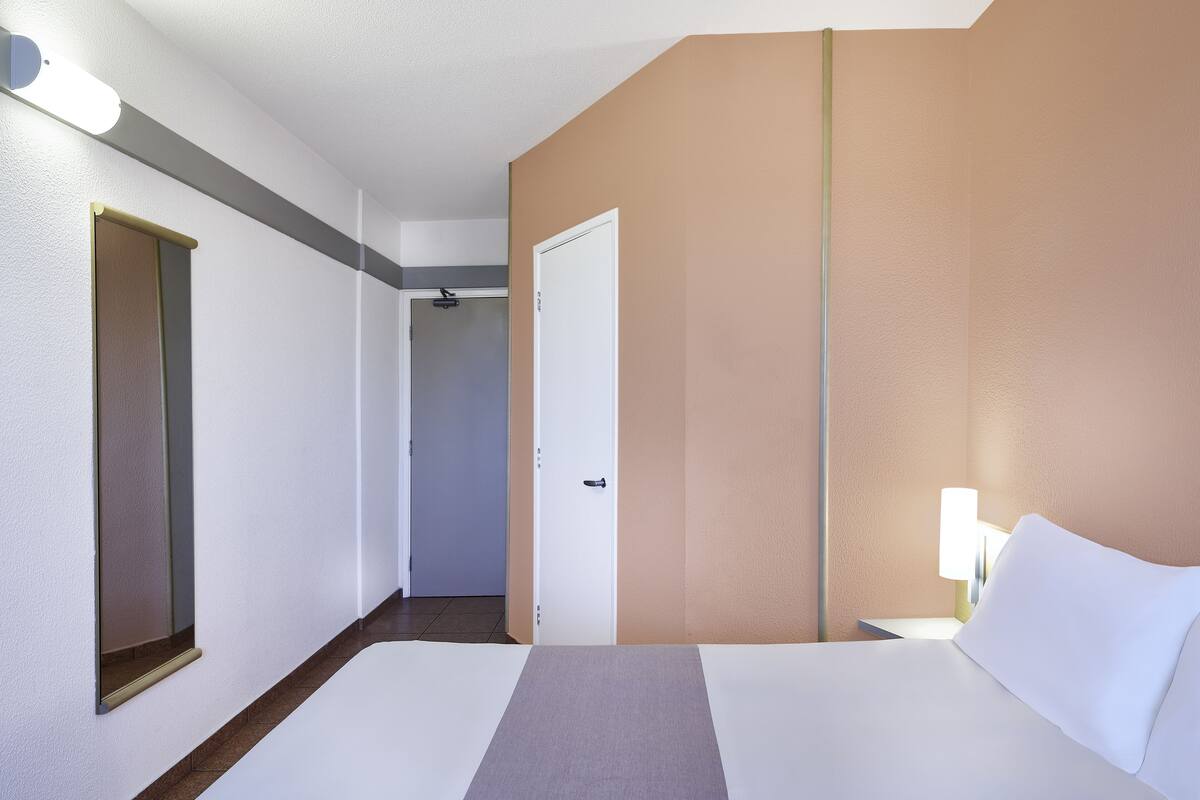 minibar, blackout curtains, soundproofing, iron/ironing board