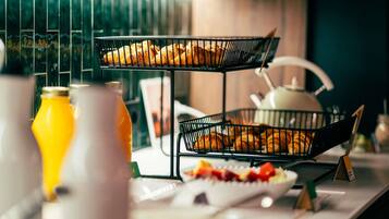 Daily buffet breakfast (EUR 12 per person)
