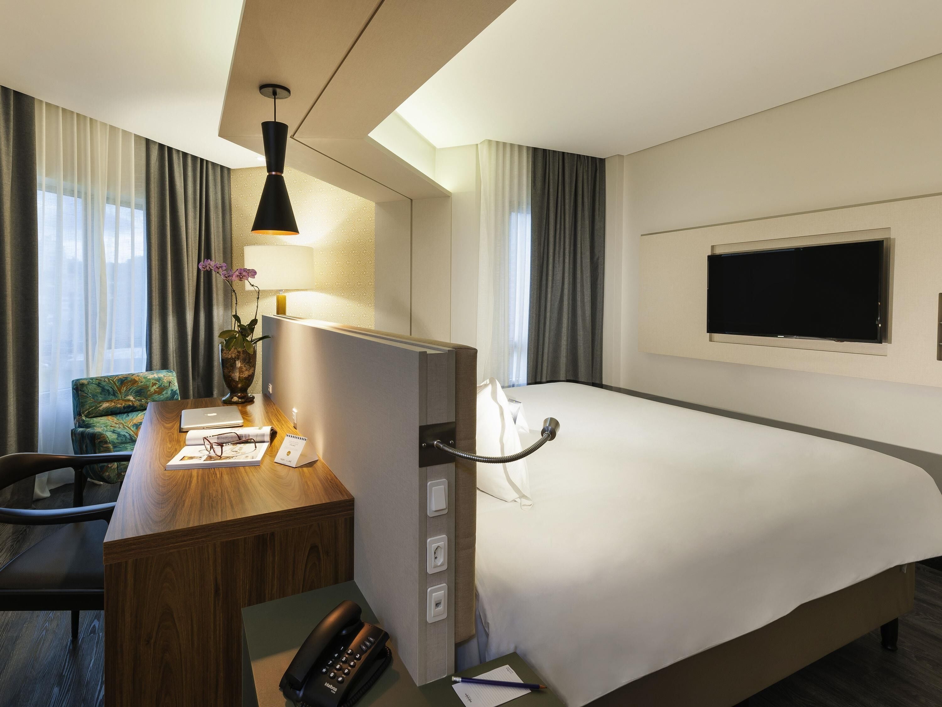 Deluxe Suite, 1 King Bed