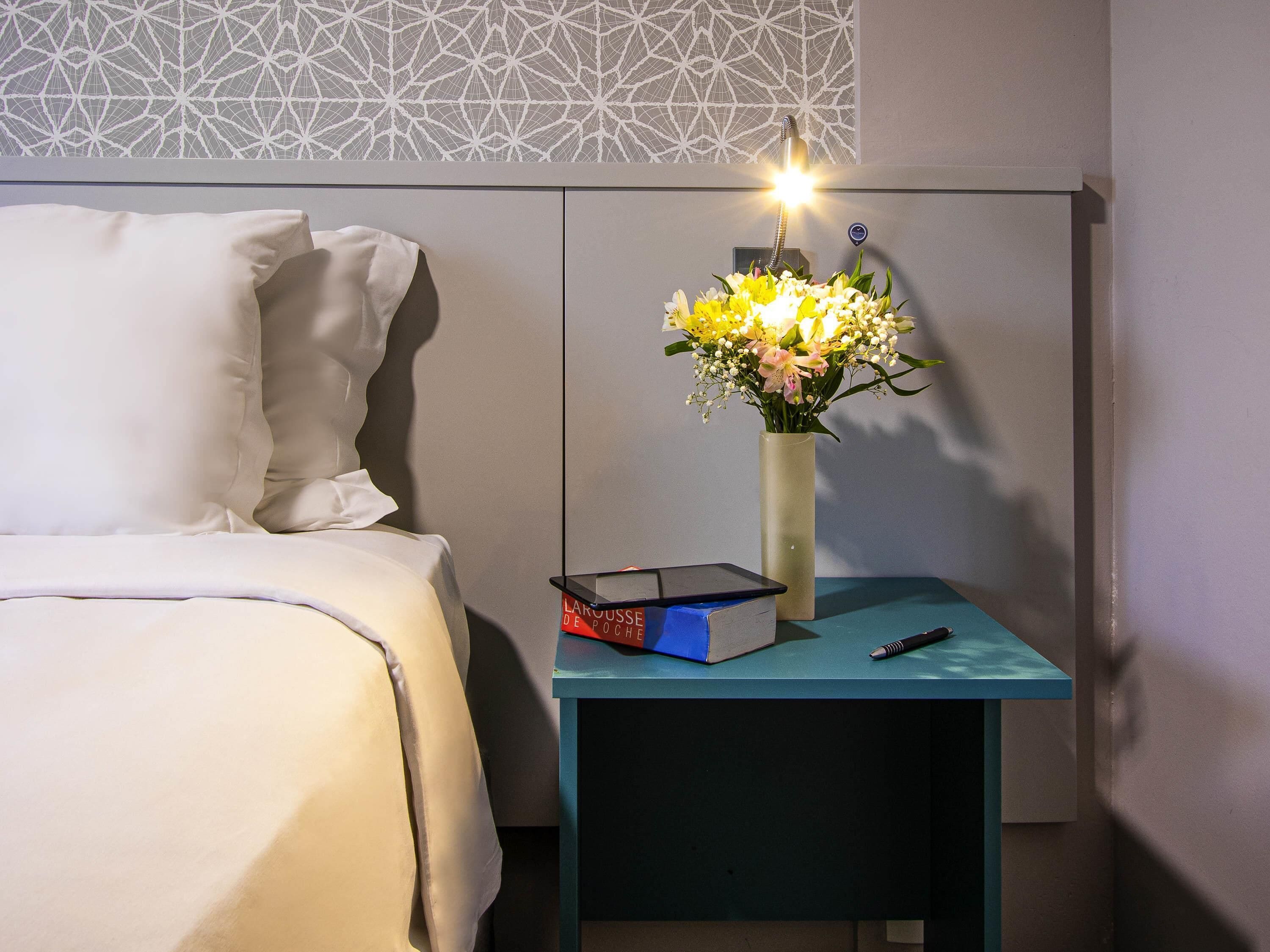 Hypo-allergenic bedding, minibar, in-room safe, desk