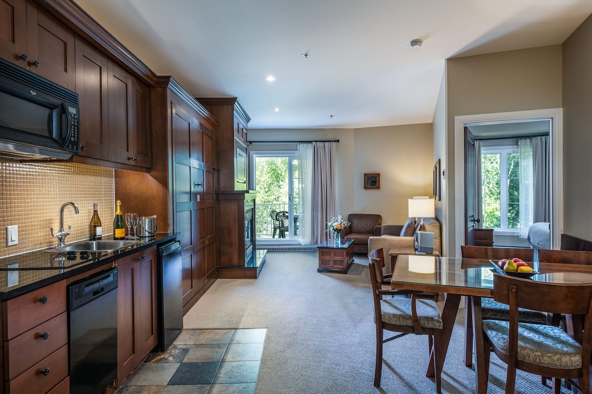 36-inch flat-screen tv with cable channels, tv, fireplace