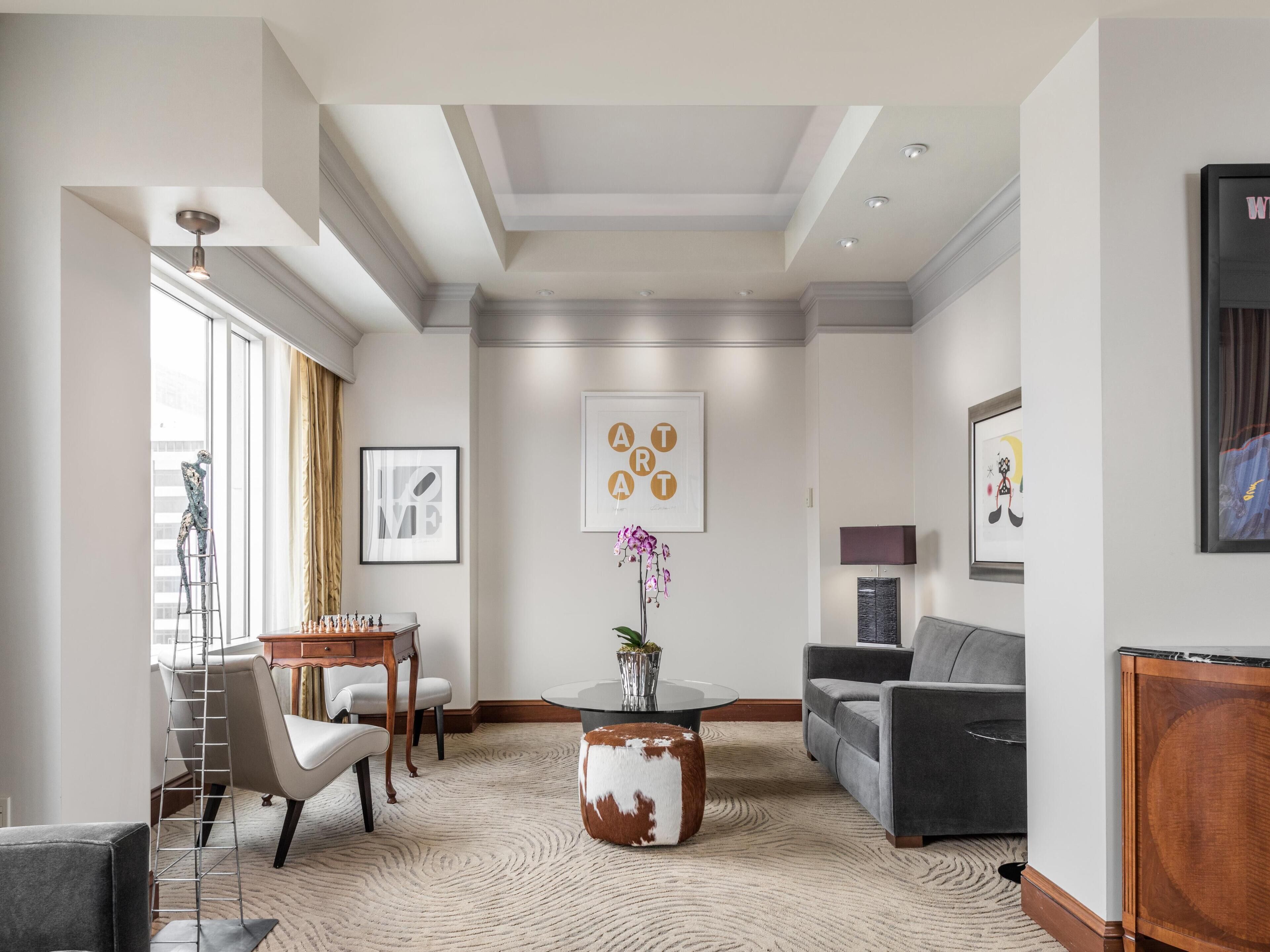 Presidential Suite, 1 King Bed | Living area