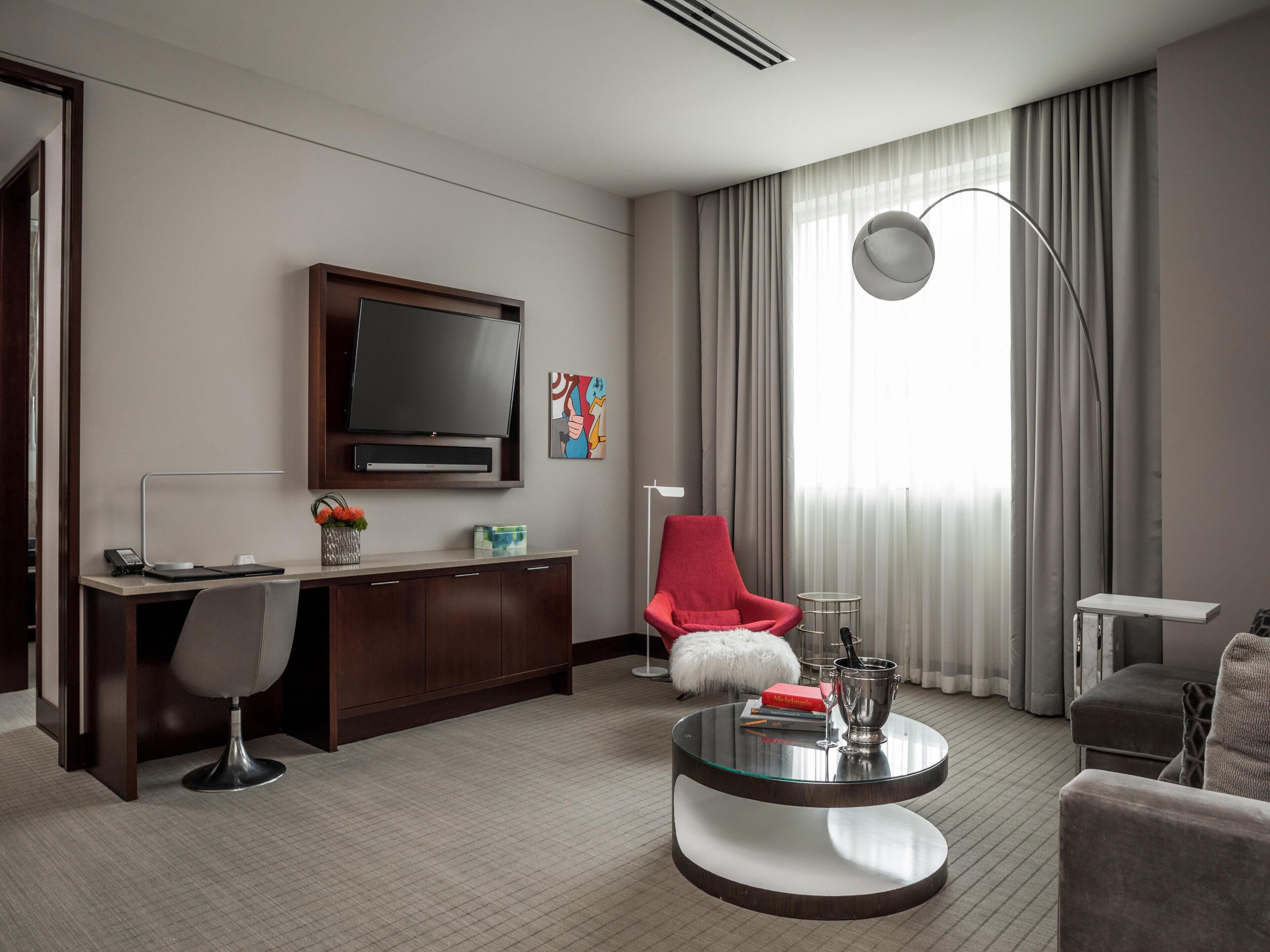 Suite, 1 King Bed (Contemporary Collection)