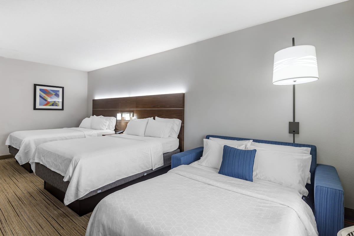 Standard Room, Multiple Beds | In-room safe, desk, laptop workspace, blackout drapes