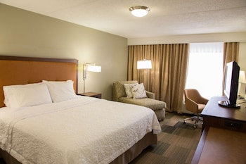 Hampton Inn & Suites Albany-Downtown