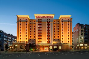 Exterior - Hampton Inn & Suites Albany-Downtown (Albany)