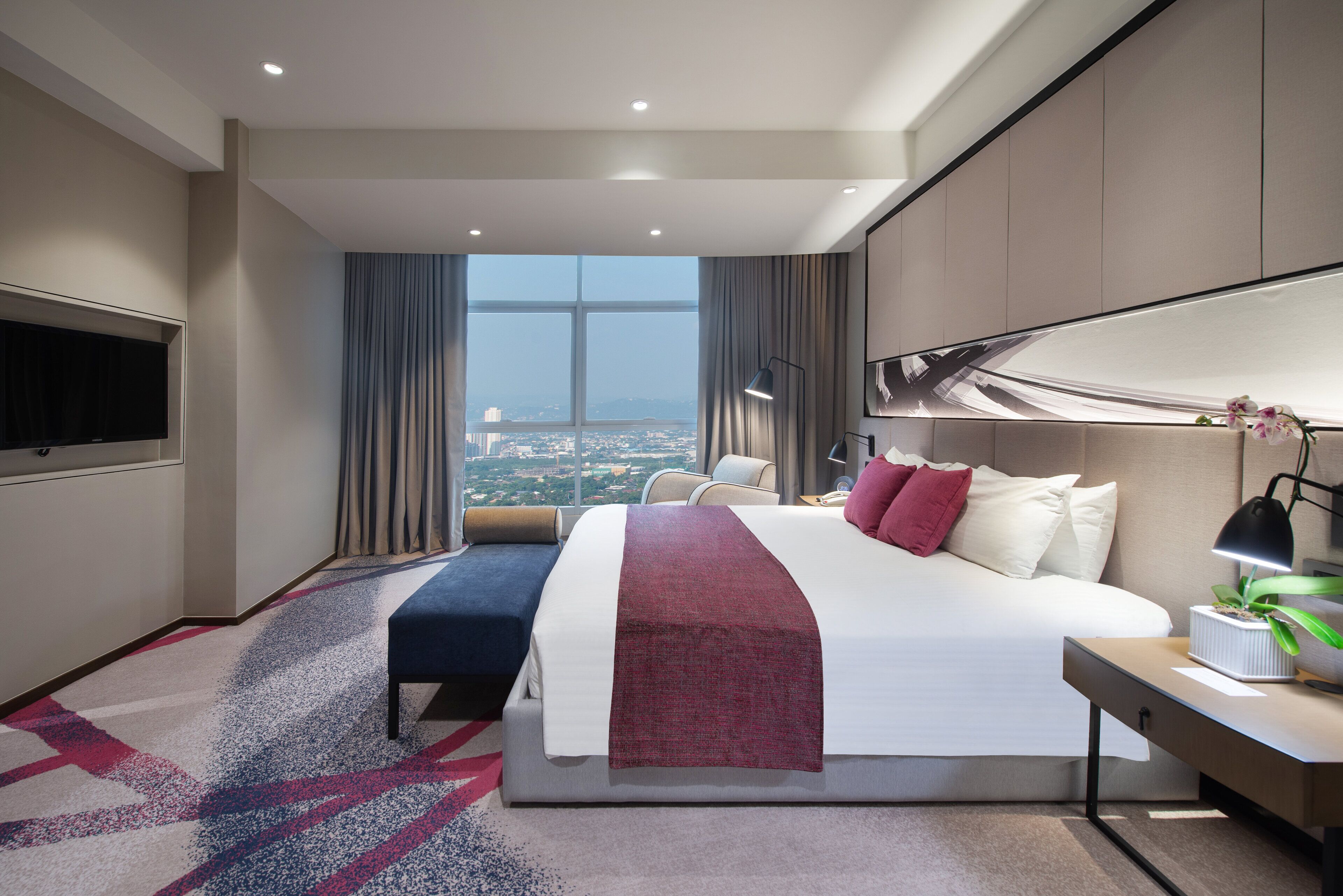 Literie de qualité supérieure, surmatelas, minibar