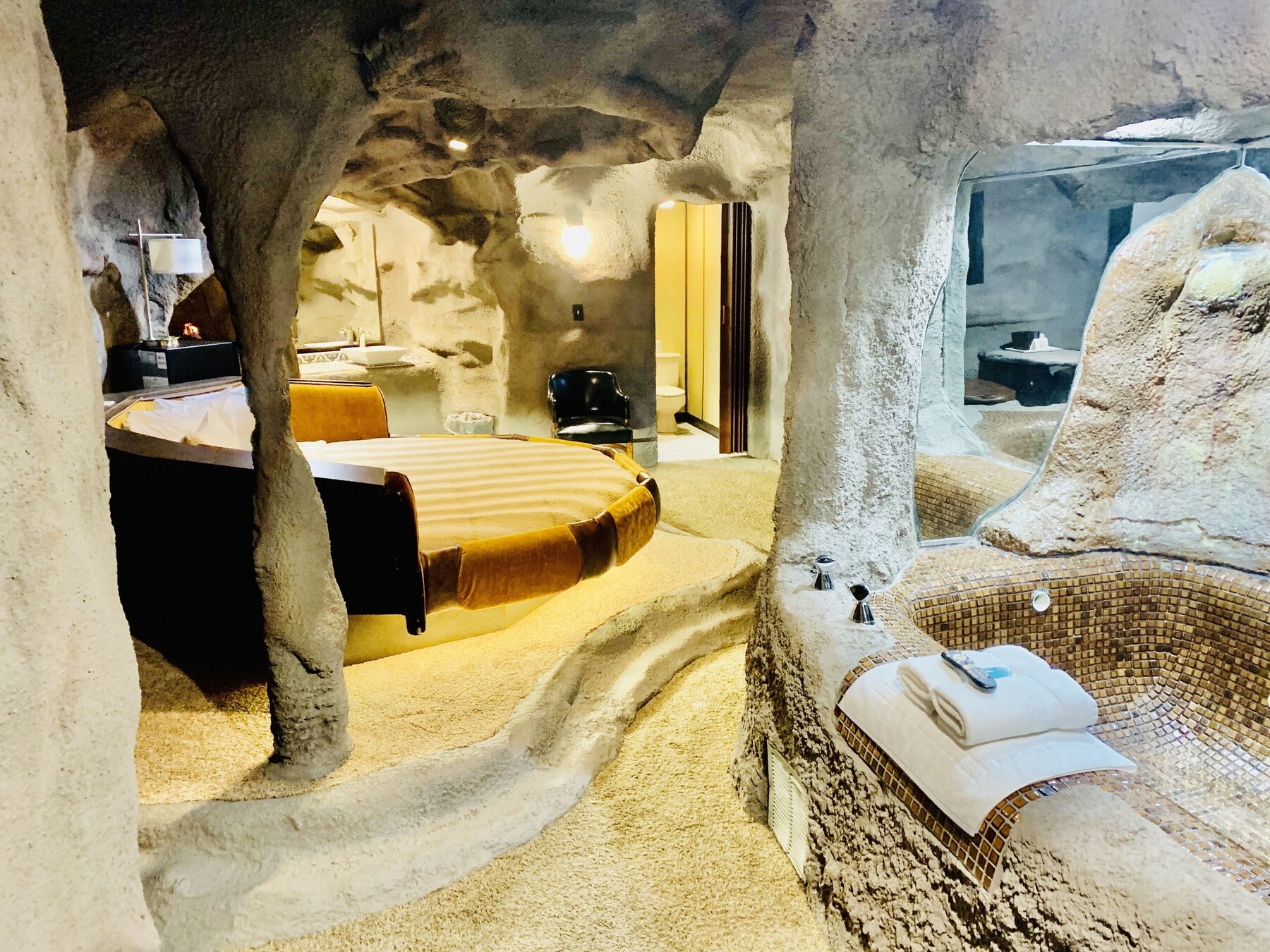 Suite Deluxe, 1 habitación | Wifi gratis y ropa de cama 