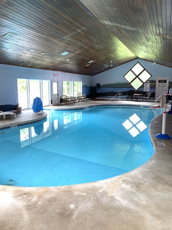 Indoor pool, seasonal outdoor pool