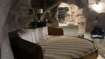 Suite – deluxe, 1 soverom | Wi-fi (inkludert) og sengetøy