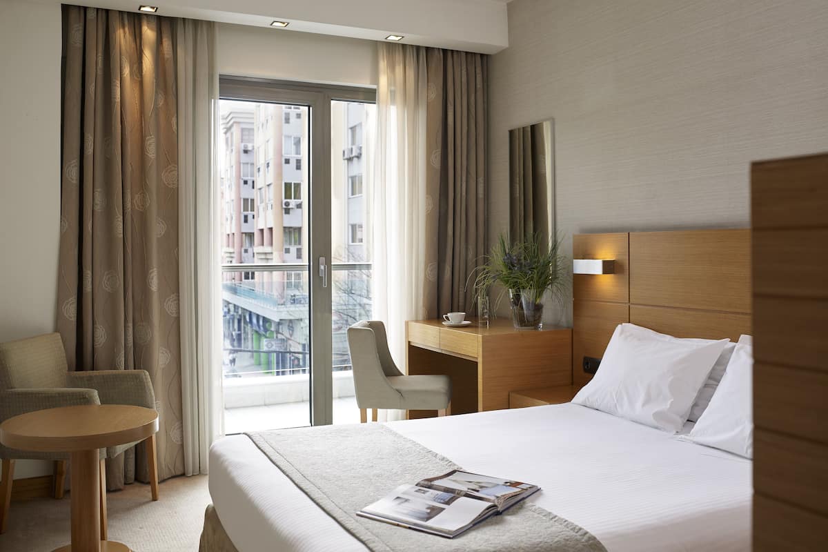 deluxe double or twin room | view from room