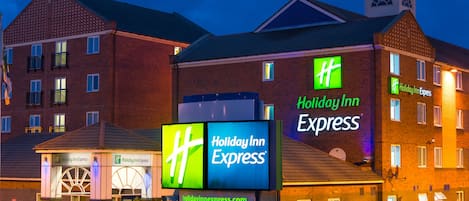 Front of property – evening/night