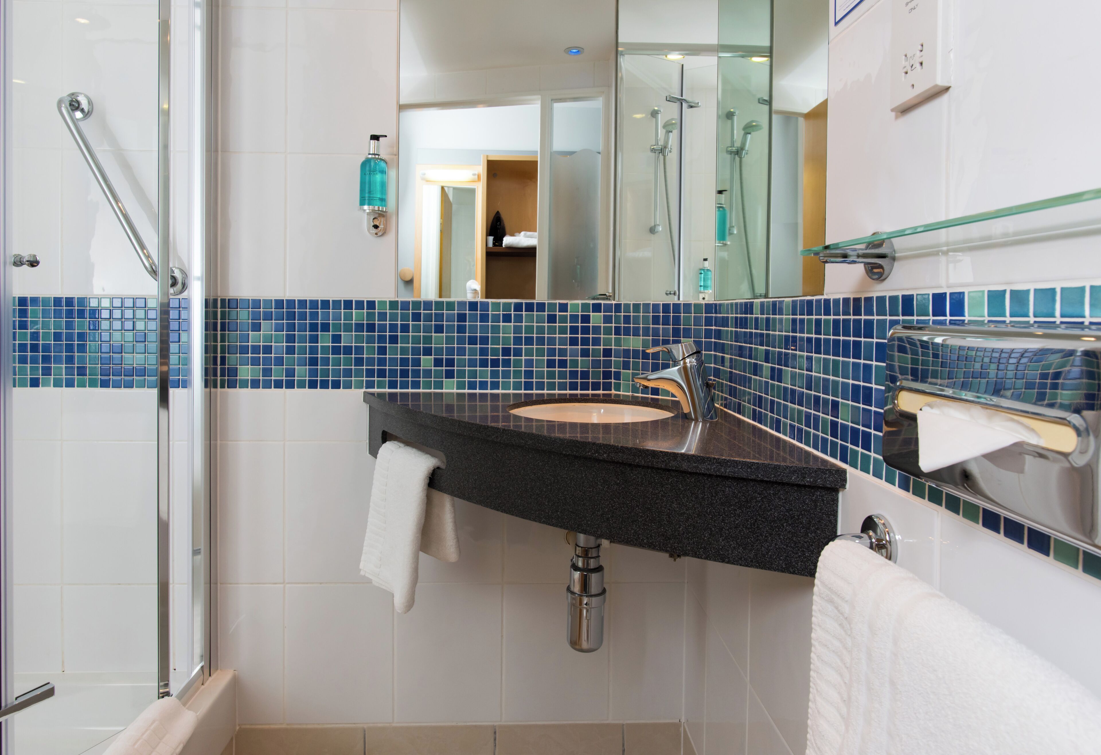 Photo - Holiday Inn Express Newcastle Gateshead by IHG