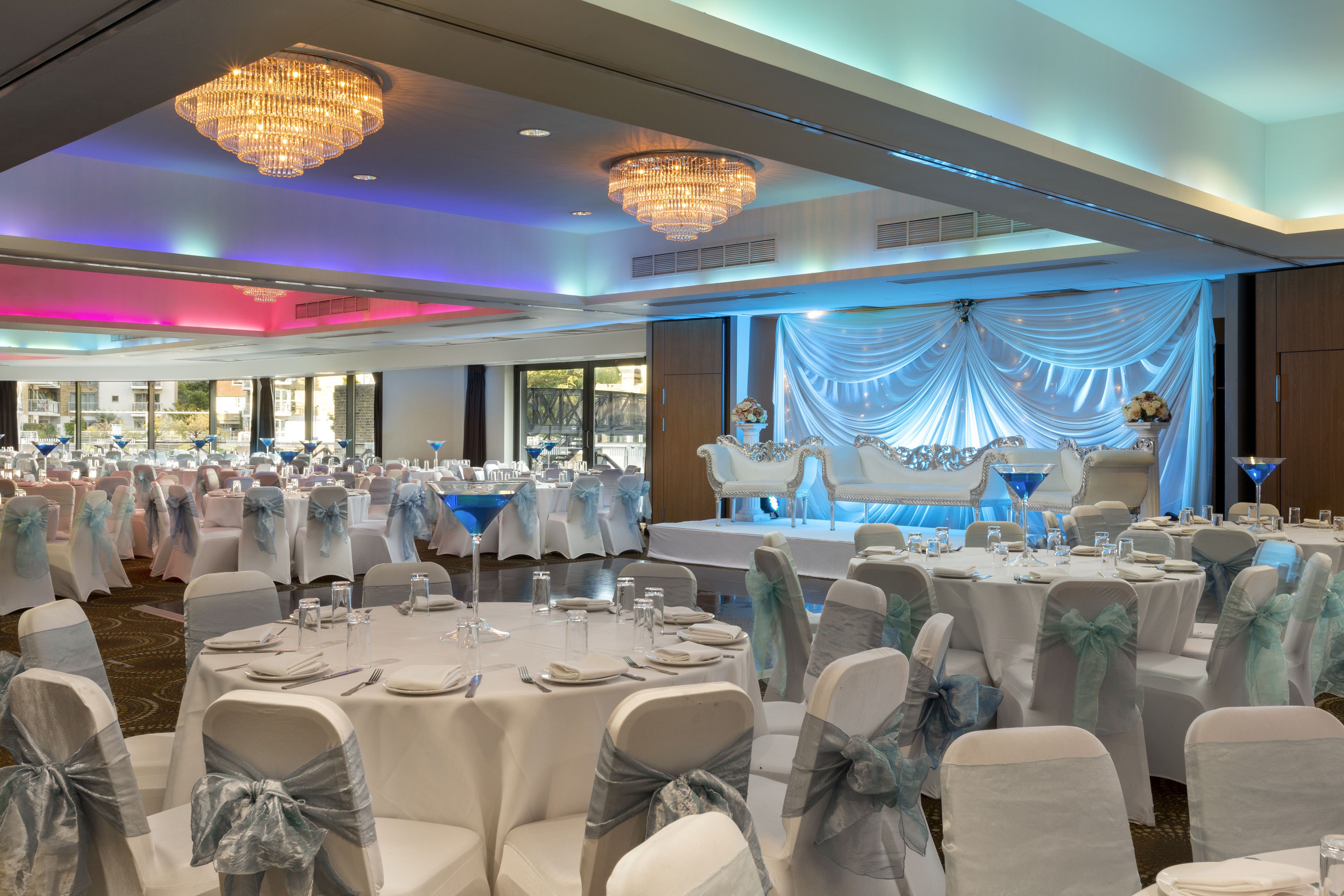 Photo - Holiday Inn London Brentford Lock by IHG