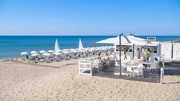 Beach bar