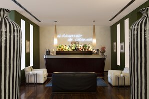 Bar (in der Unterkunft)