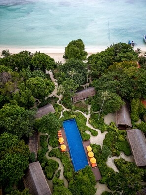 Outdoor pool, open 7:00 AM to 6:00 PM, pool umbrellas, pool loungers