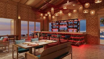 2 restaurants; breakfast, lunch, and dinner served