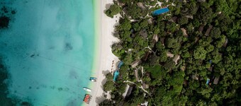 เอาท์ริกเกอร์ พีพี ไอส์แลนด์ รีสอร์ท