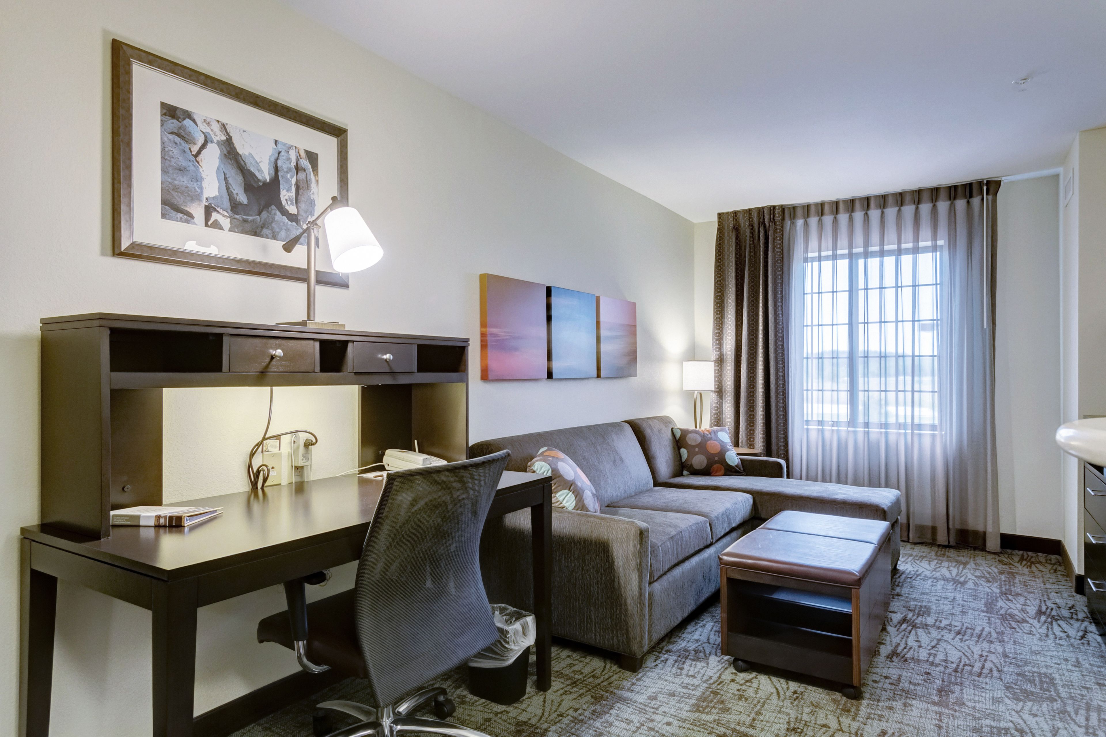 suite, 1 bedroom, kitchen | 1 bedroom, in-room safe, blackout curtains, free wifi