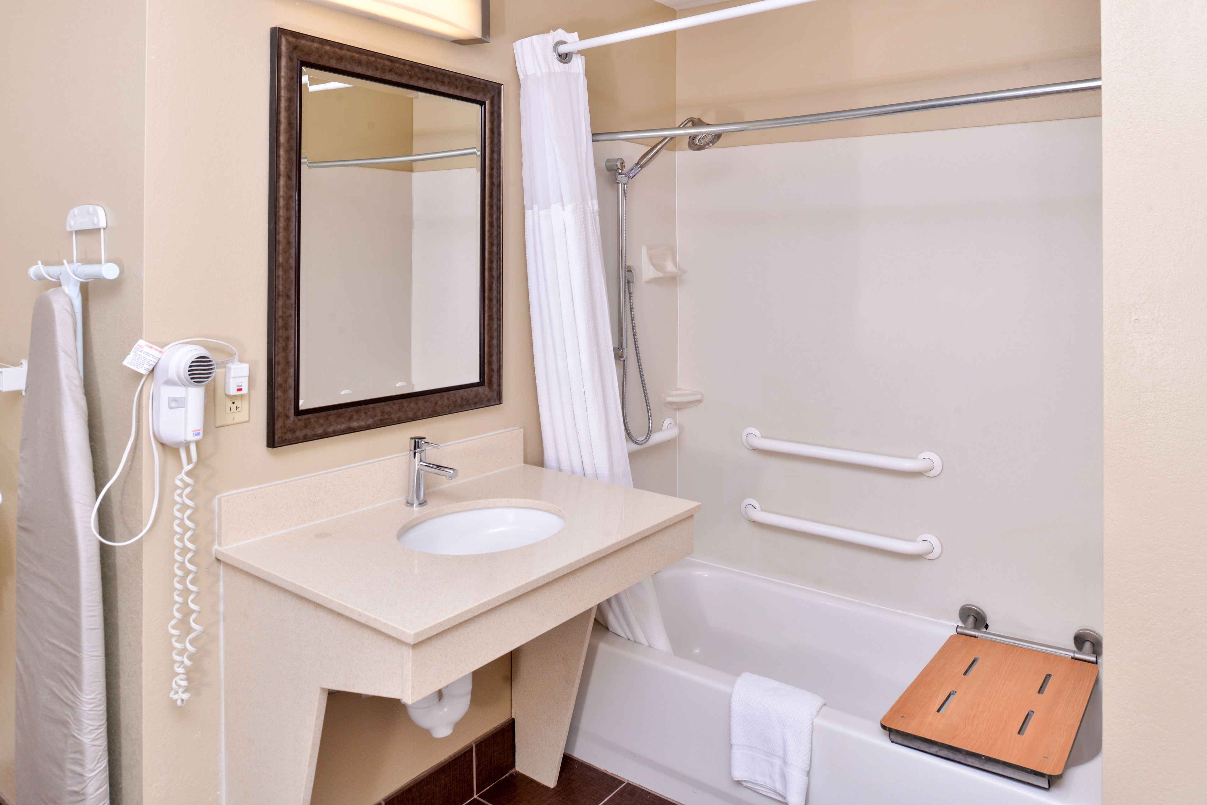 suite, 1 bedroom, accessible, kitchen | bathroom | free toiletries, hair dryer, towels, soap