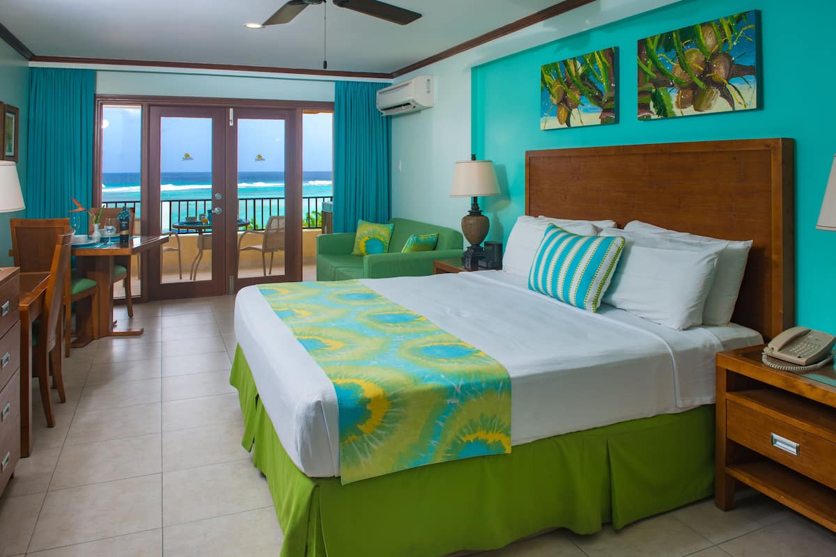 Deluxe Studio, 1 King Bed with Sofa bed, Sea View | In-room safe, laptop workspace, blackout drapes, iron/ironing board