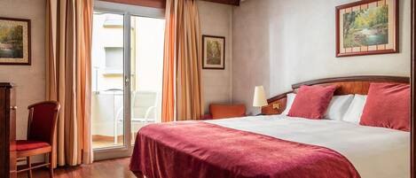 1 habitación, minibar, caja de seguridad en la habitación y escritorio