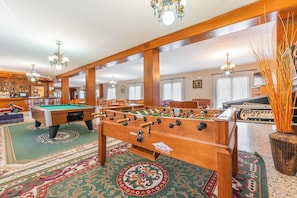 Games room - Hotel Mora (Mora de Rubielos)