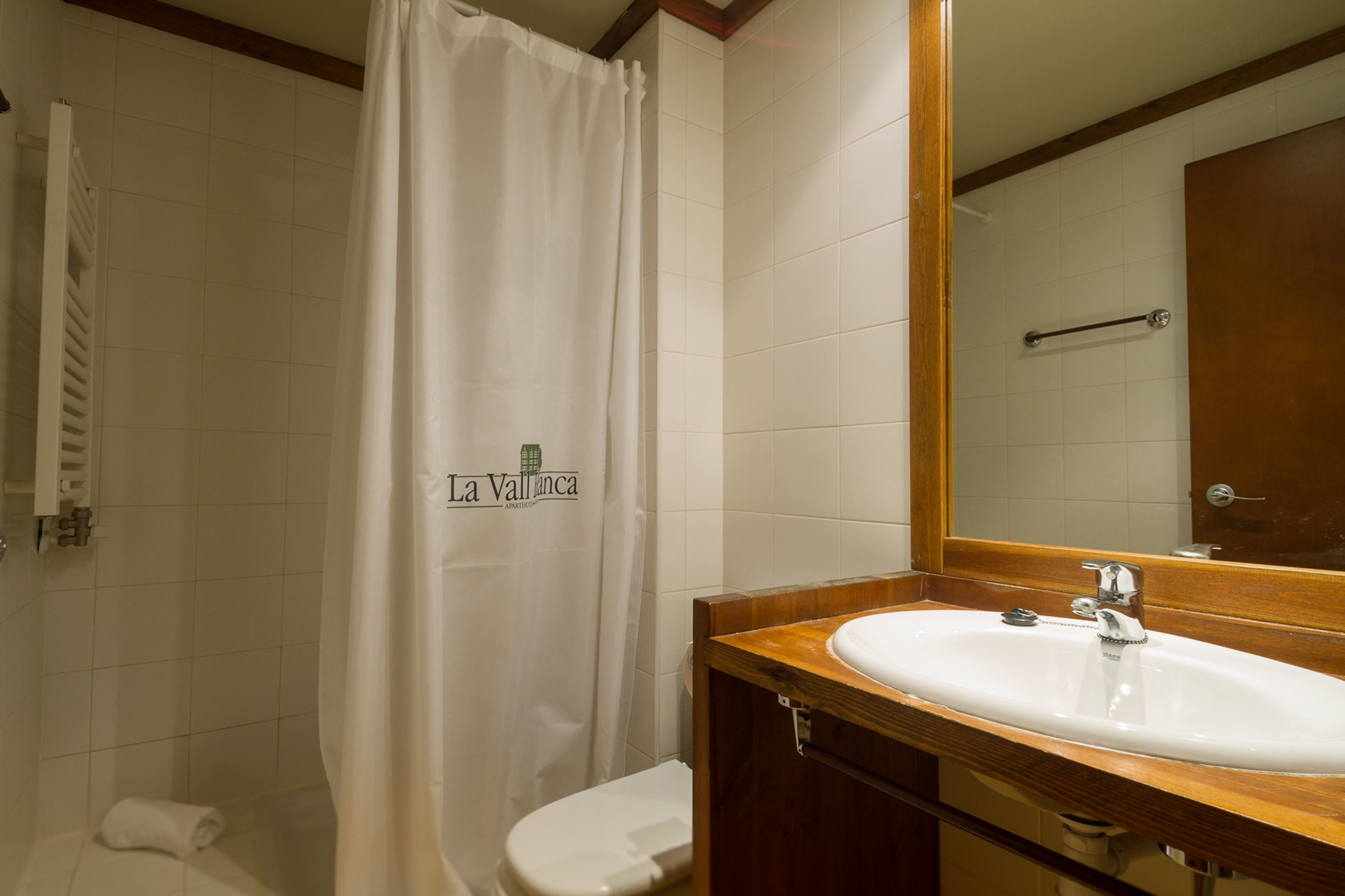 family quadruple room, mountain view (2 bathrooms) | bathroom | free toiletries, bidet, towels