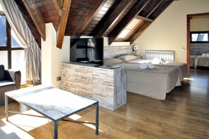 Family Apartment, 1 Bedroom and 2 beds | View from room