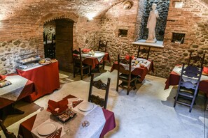Daily buffet breakfast (EUR 14 per person)