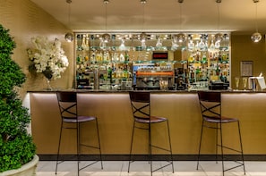 Bar (on property) - Hotel Miramont (Lourdes)