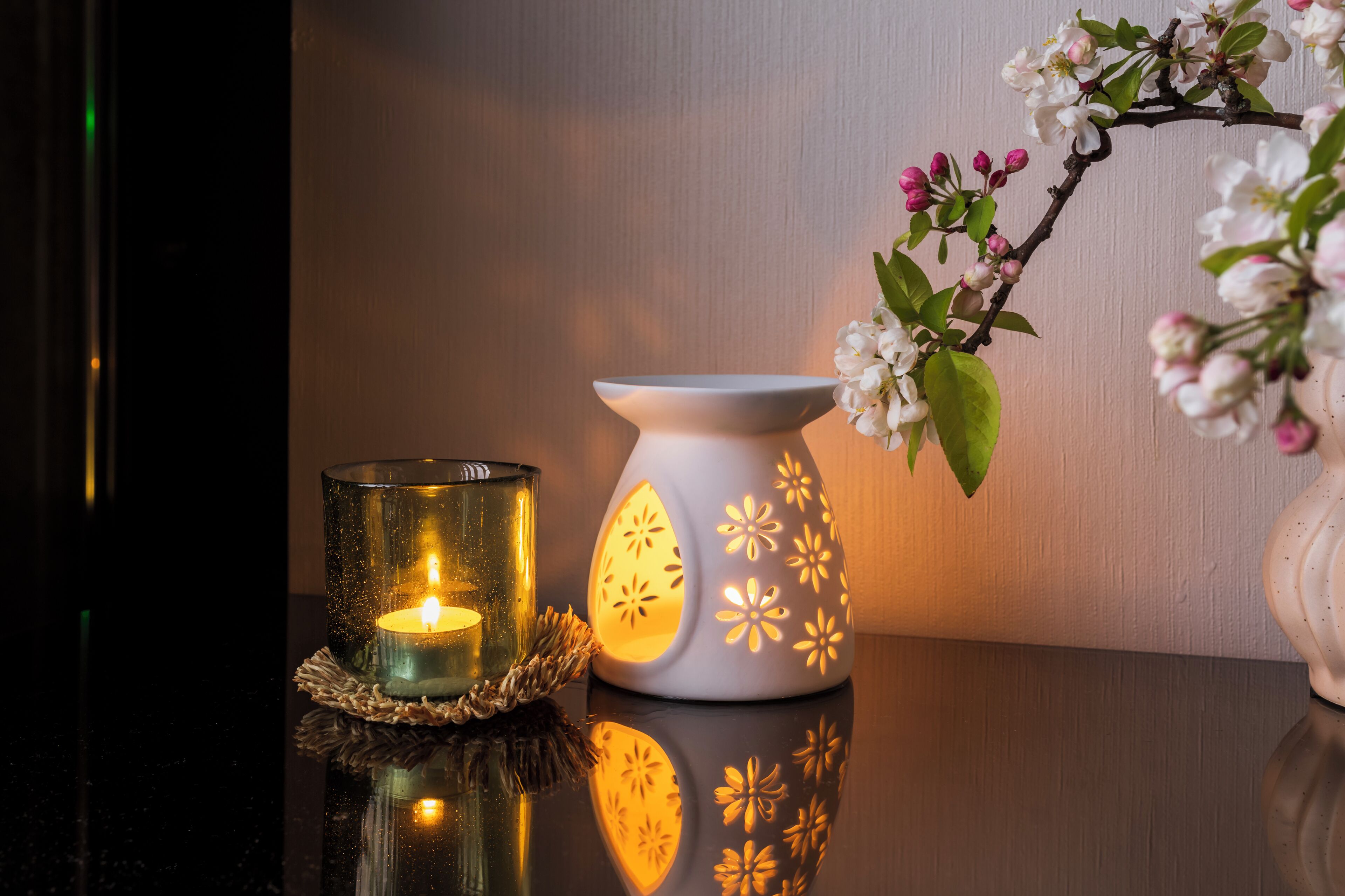 couples treatment room(s), body treatments, hot stone massages