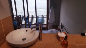 Combined shower/tub, free toiletries, hair dryer, bathrobes