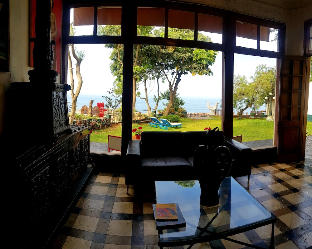 Second Home Peru by null