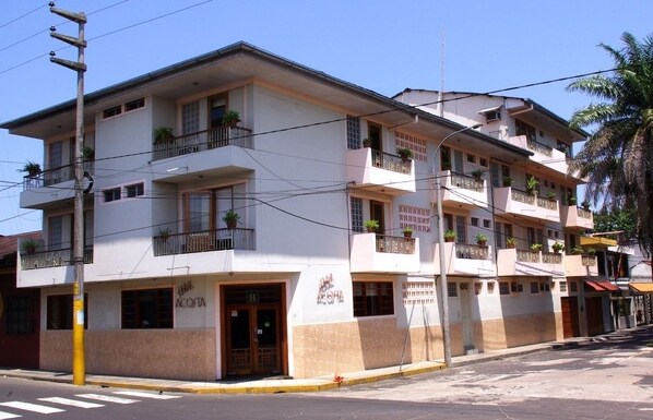 Exterior - Hotel Acosta (Iquitos)