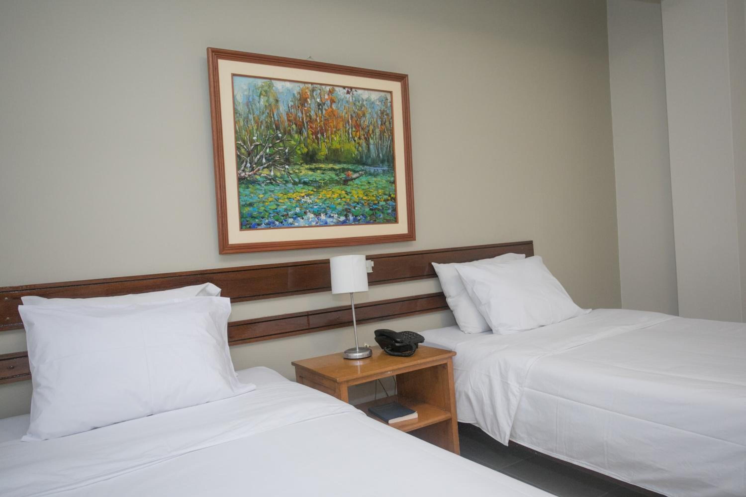 minibar, in-room safe, desk, blackout curtains