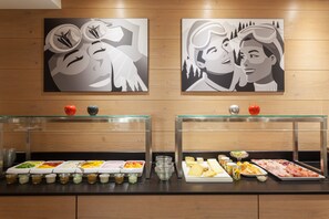 Desayuno buffet incluido todos los días 