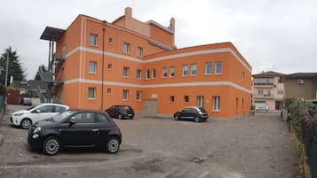 Parcheggio non assistito gratuito