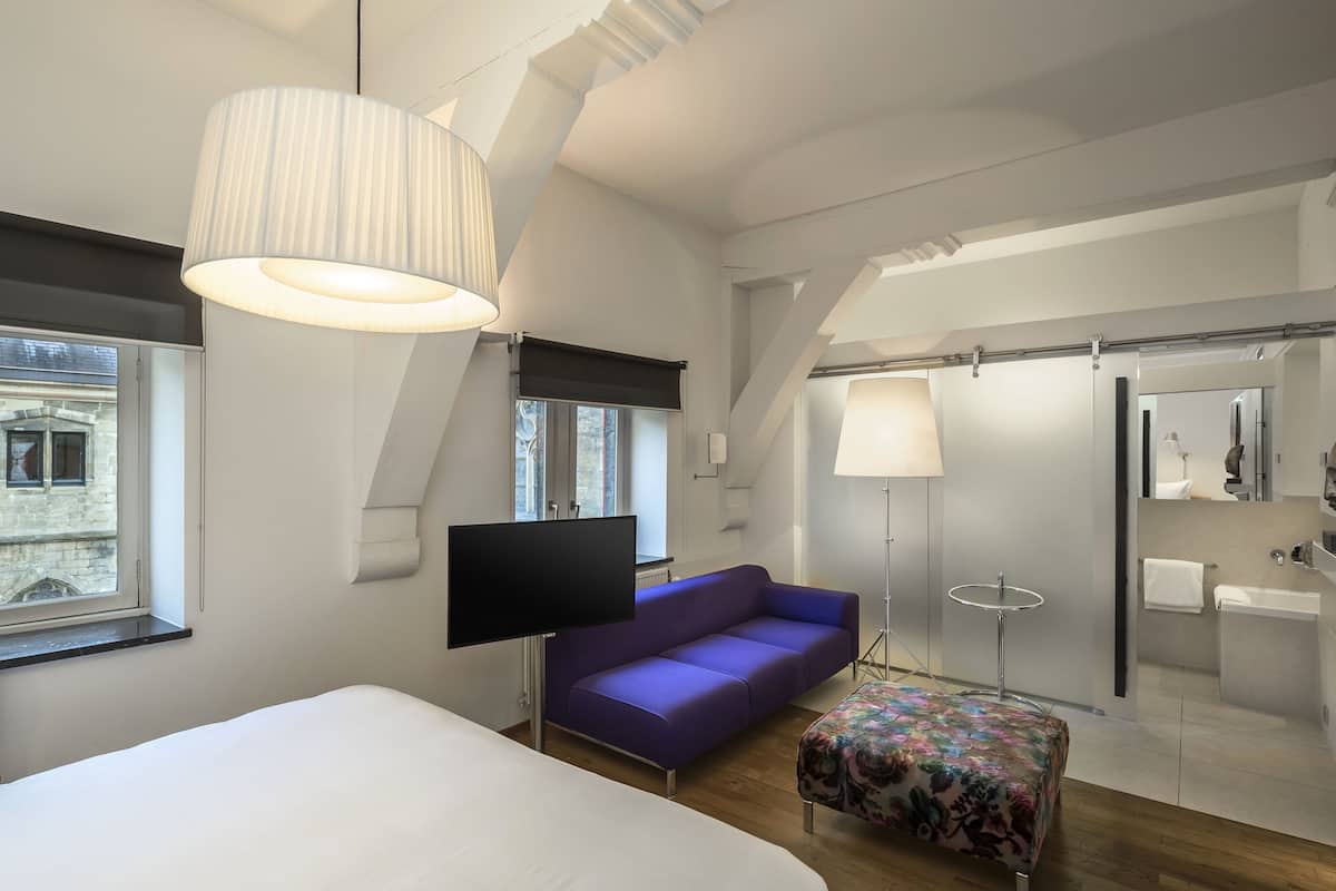 signature | 1 bedroom, premium bedding, memory-foam beds, in-room safe