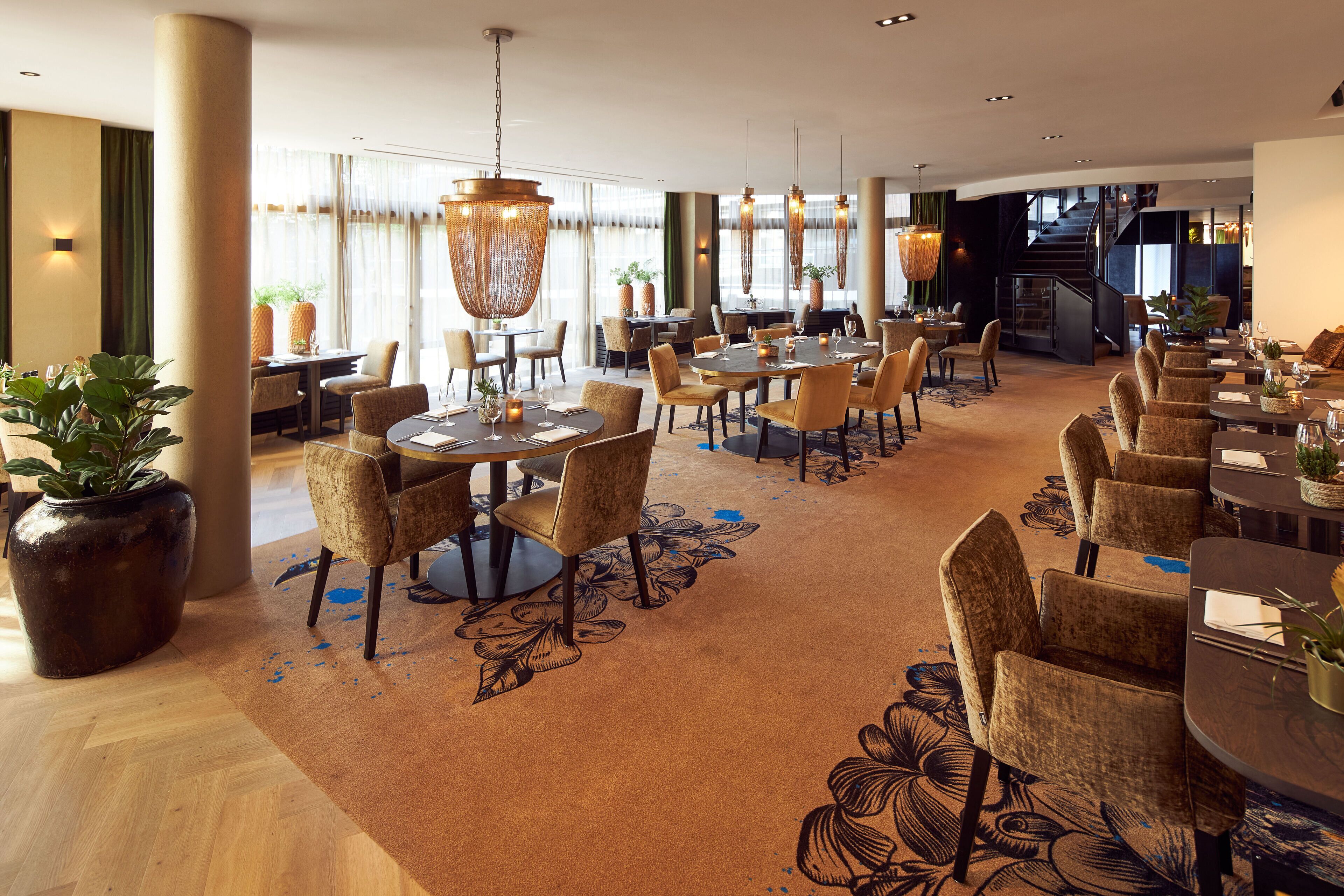 international cuisine, al fresco dining