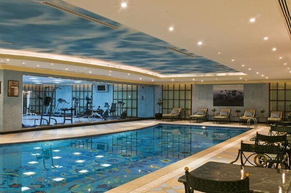 Innenpool, Außenpool