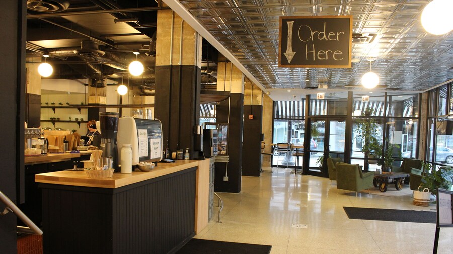 Crowne Plaza Chicago West Loop by IHG