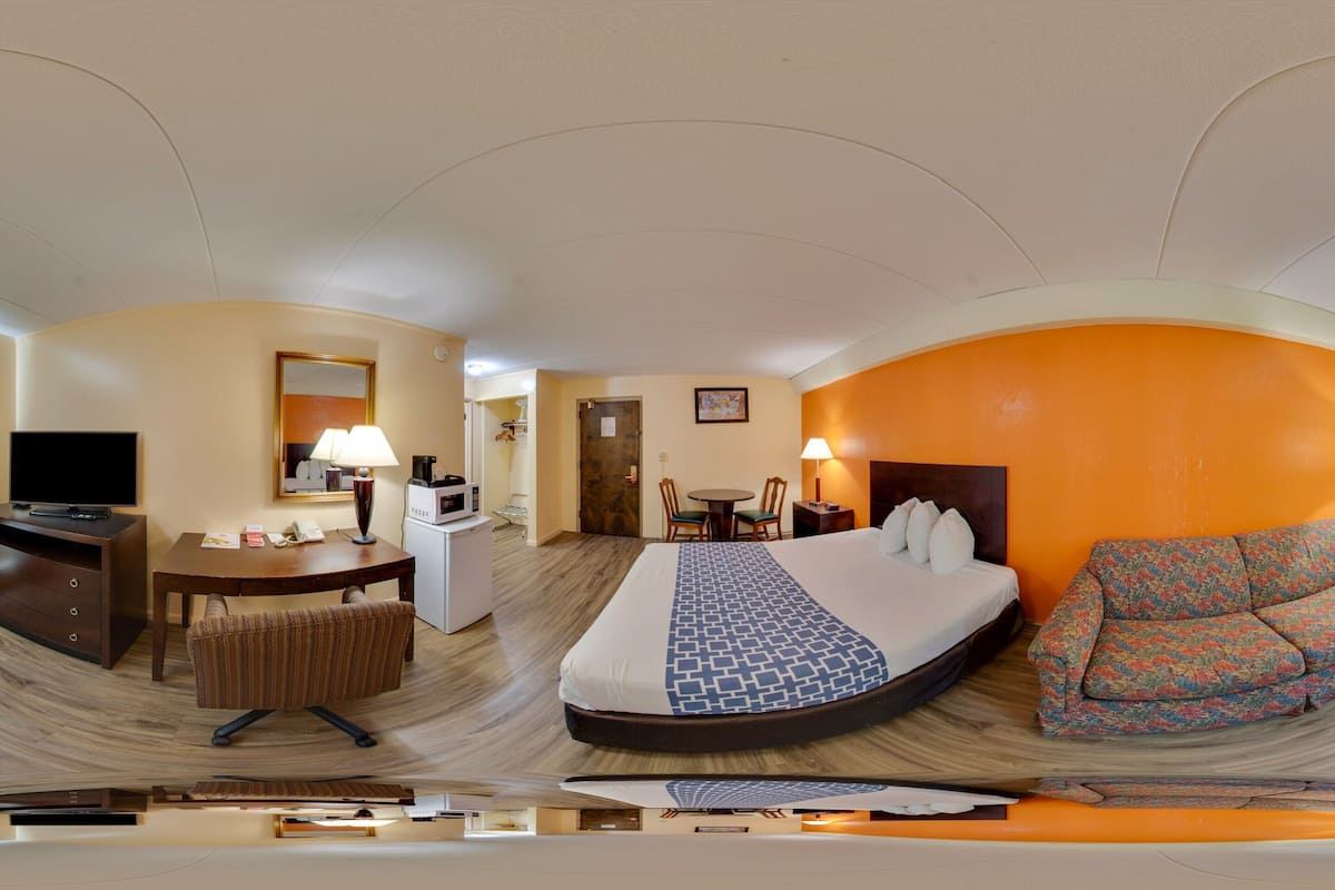 suite, multiple beds, accessible, non smoking | desk, laptop workspace, blackout curtains, free cots/infant beds