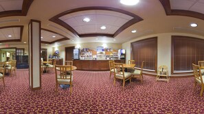 Dining - Holiday Inn Express and Suites Greenville by IHG (Greenville)